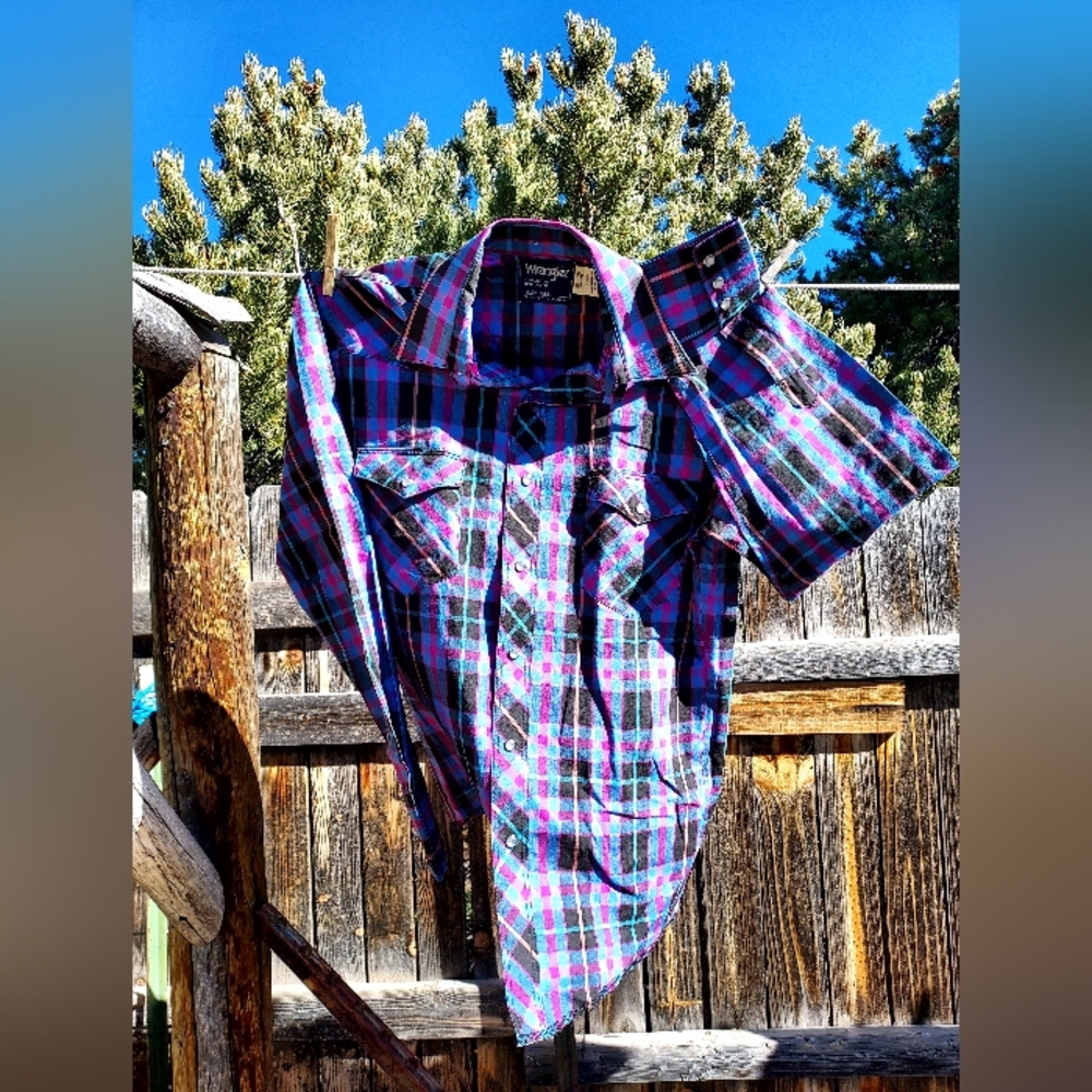 Wrangler 15x33 Button shirt Xlong Tails